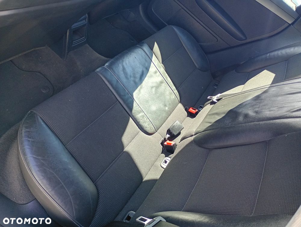 Audi A3 Sportback 2.0 TDI DPF Ambition - 16