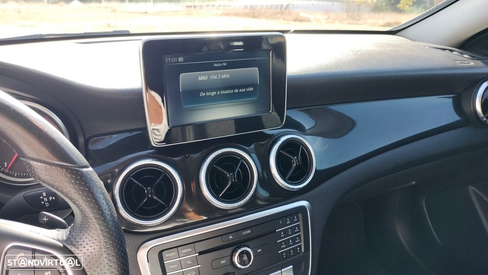 Mercedes-Benz CLA 200 d Shooting Brake AMG Line Aut. - 19