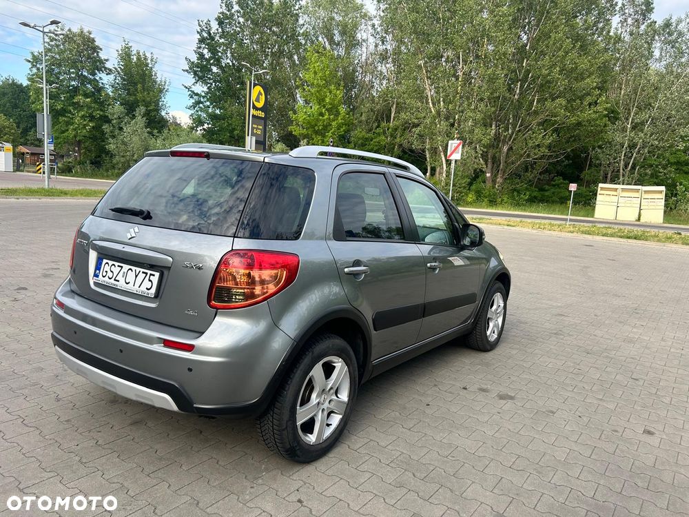 Suzuki SX4 1.6 Premium 2012 - 3