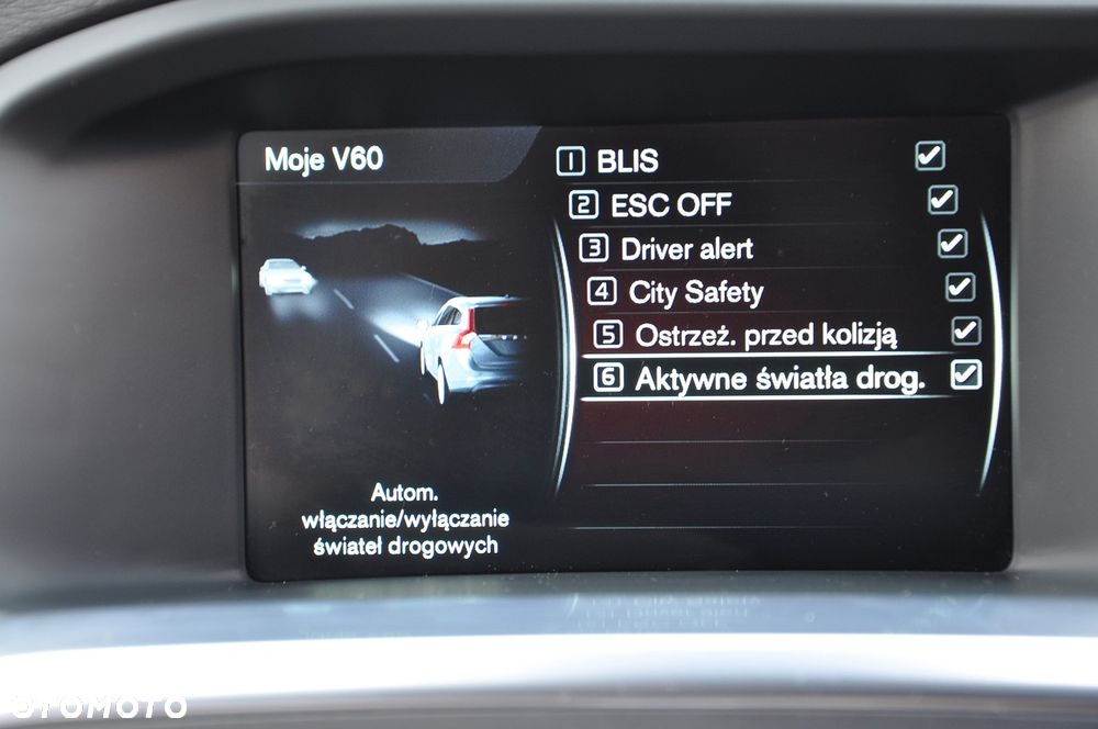Volvo V60 - 32