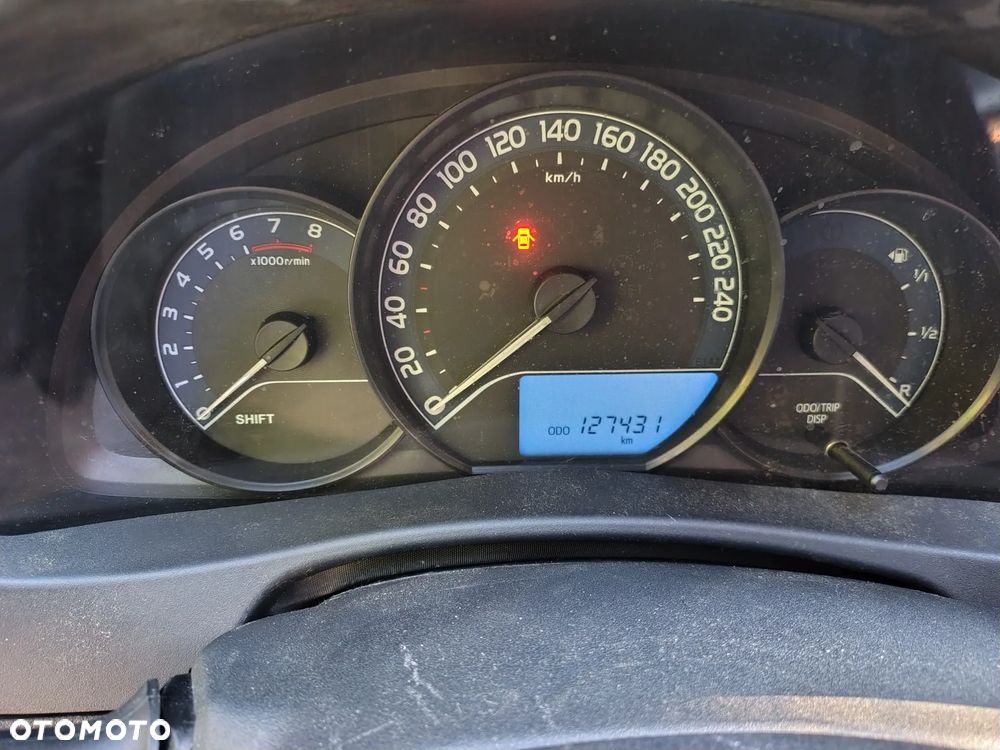 Toyota Auris 1.33 VVT-i Life - 1