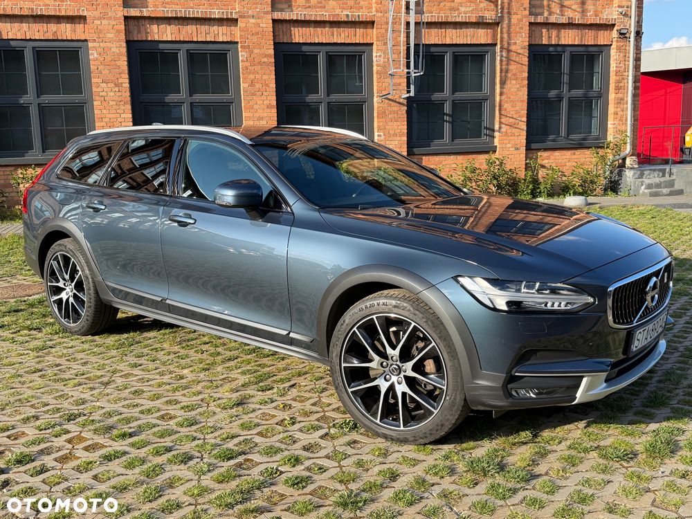 Volvo V90 Cross Country D5 AWD Geartronic - 8