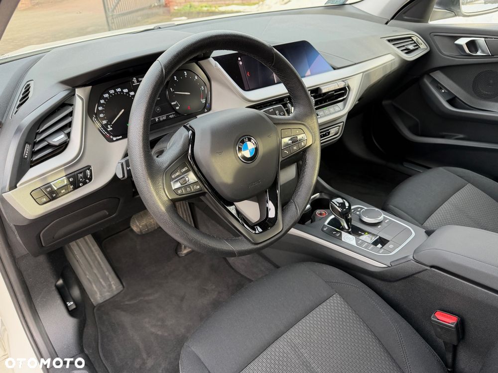 BMW Seria 1 118d Advantage - 11