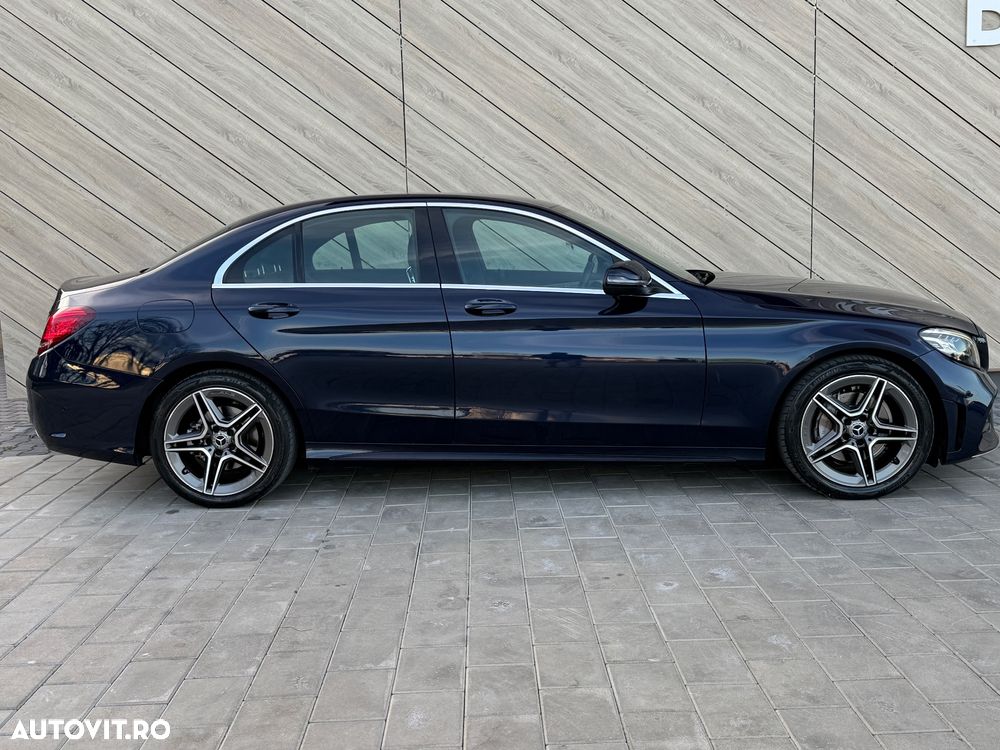 Mercedes-Benz C 200 MHEV - 12