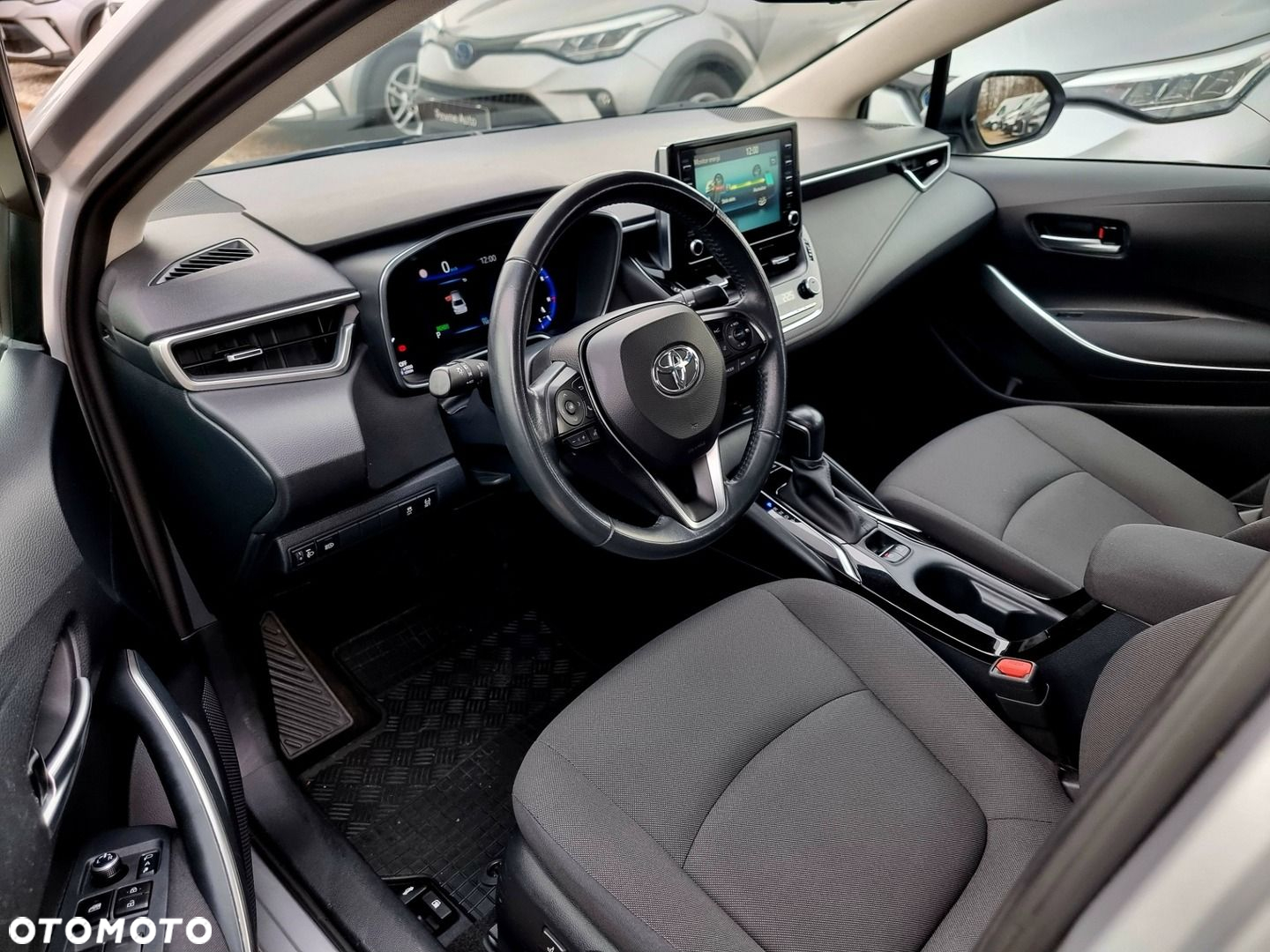 Toyota Corolla - 10