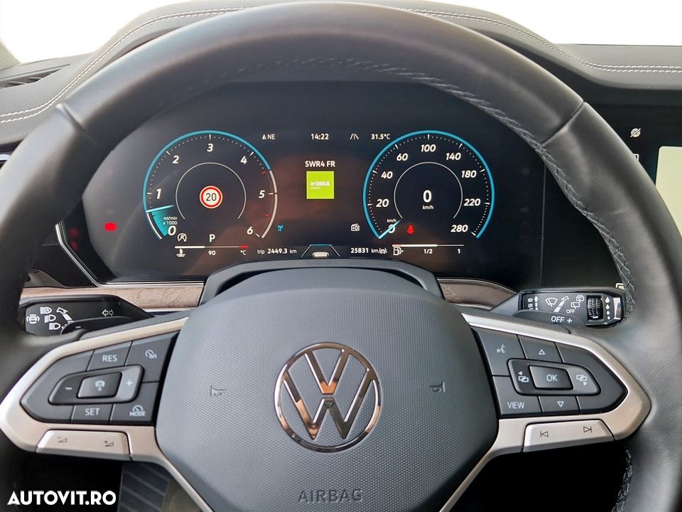 Volkswagen Touareg 3.0 V6 TDI SCR 4Motion Automatik Elegance - 20