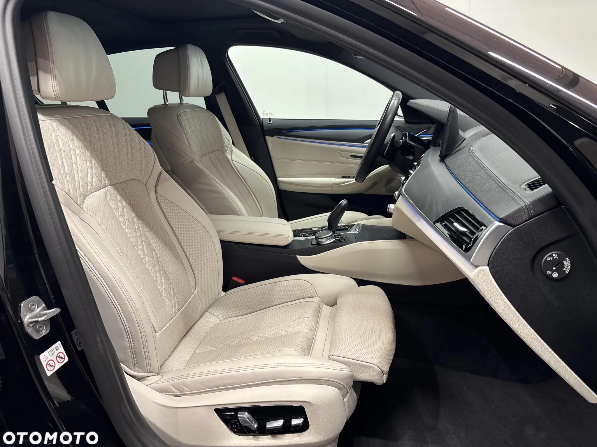 BMW Seria 5 - 16