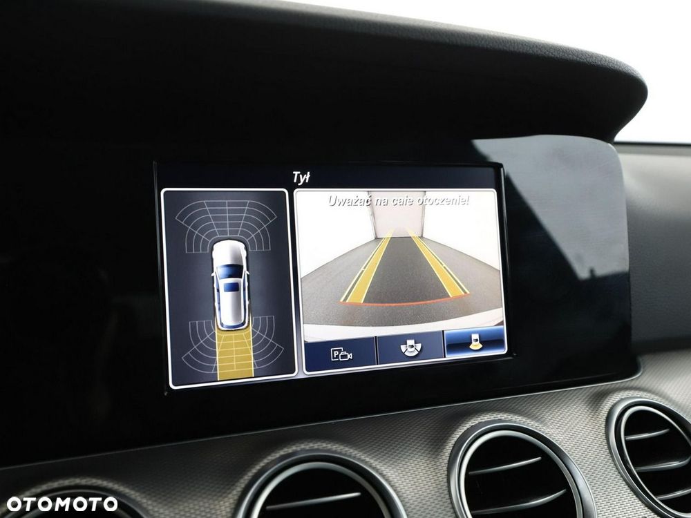 Mercedes-Benz Klasa E 220 d Avantgarde - 25