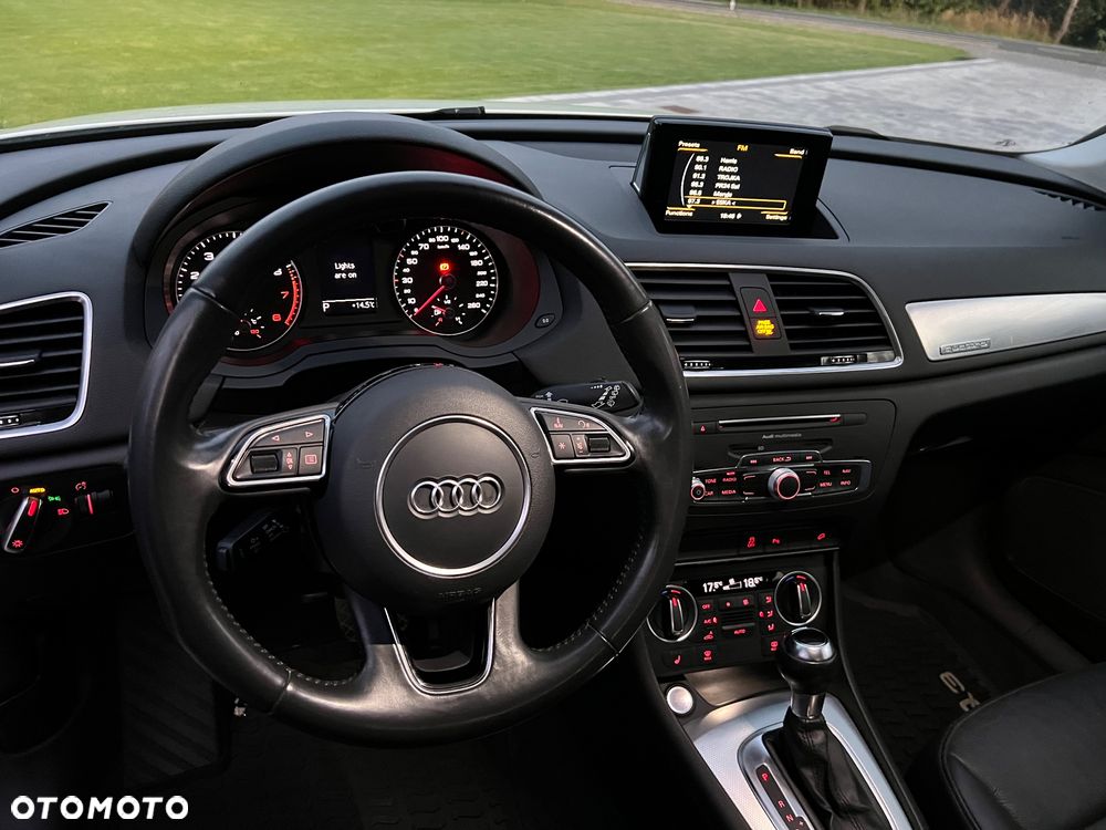 Audi Q3 2.0 TFSI Quattro Sport S tronic - 25