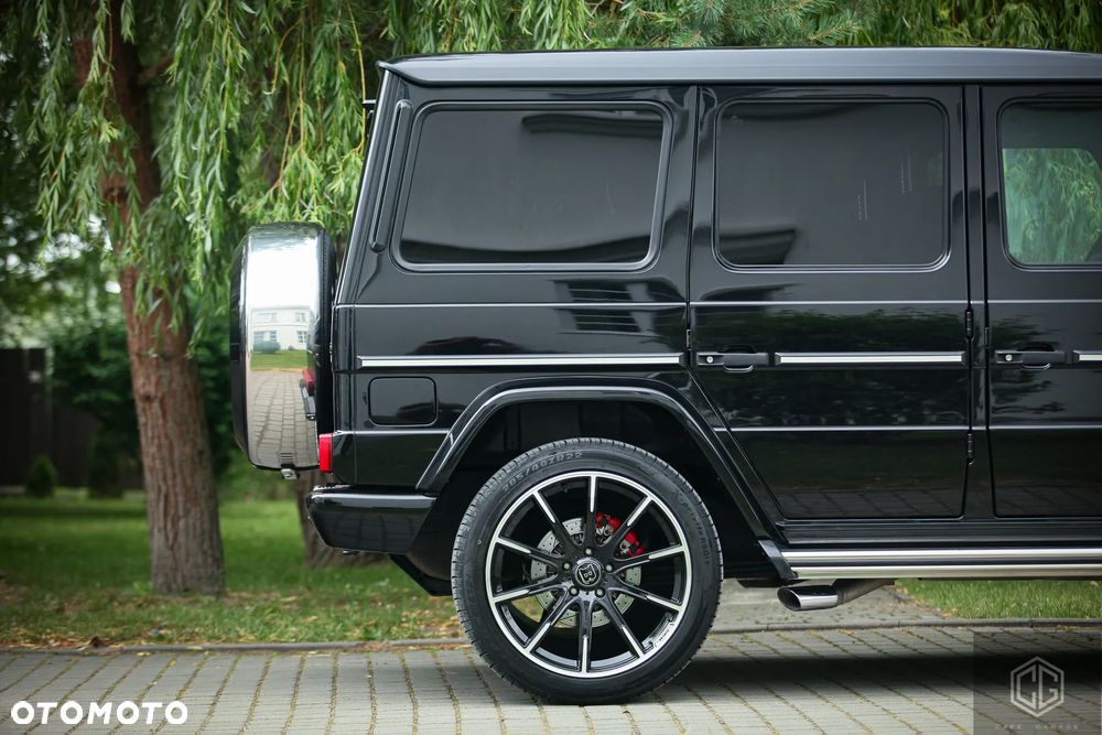 Mercedes-Benz Klasa G 63 AMG L - 9