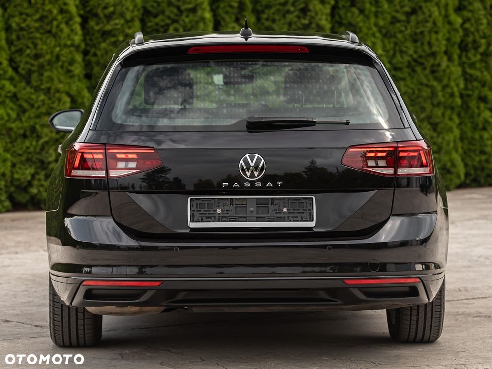 Volkswagen Passat 2.0 TDI SCR DSG 4Motion Business - 13