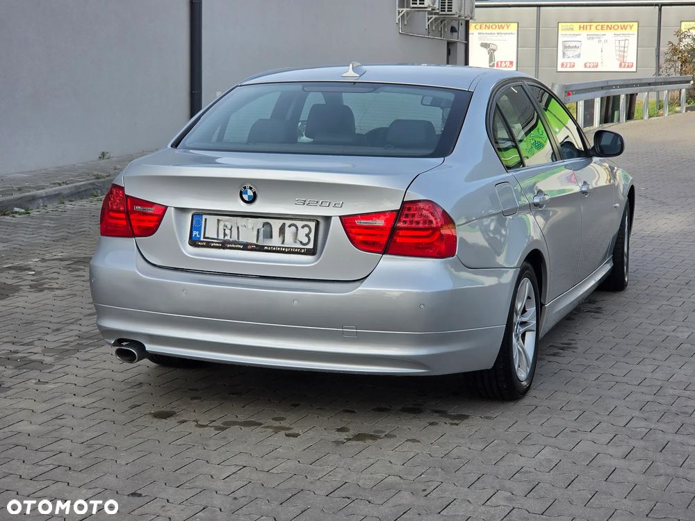 BMW Seria 3 320d - 5