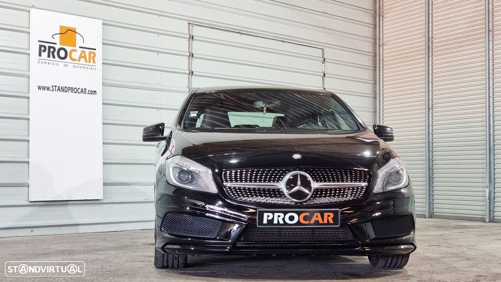 Mercedes-Benz A 180 d AMG Line - 28