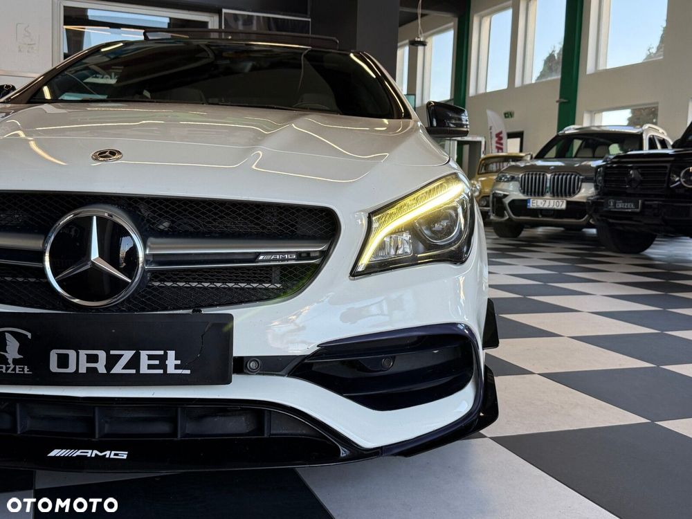 Mercedes-Benz CLA - 38
