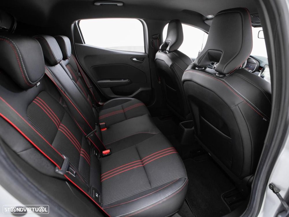 Renault Clio 1.5 Blue dCi RS Line - 11