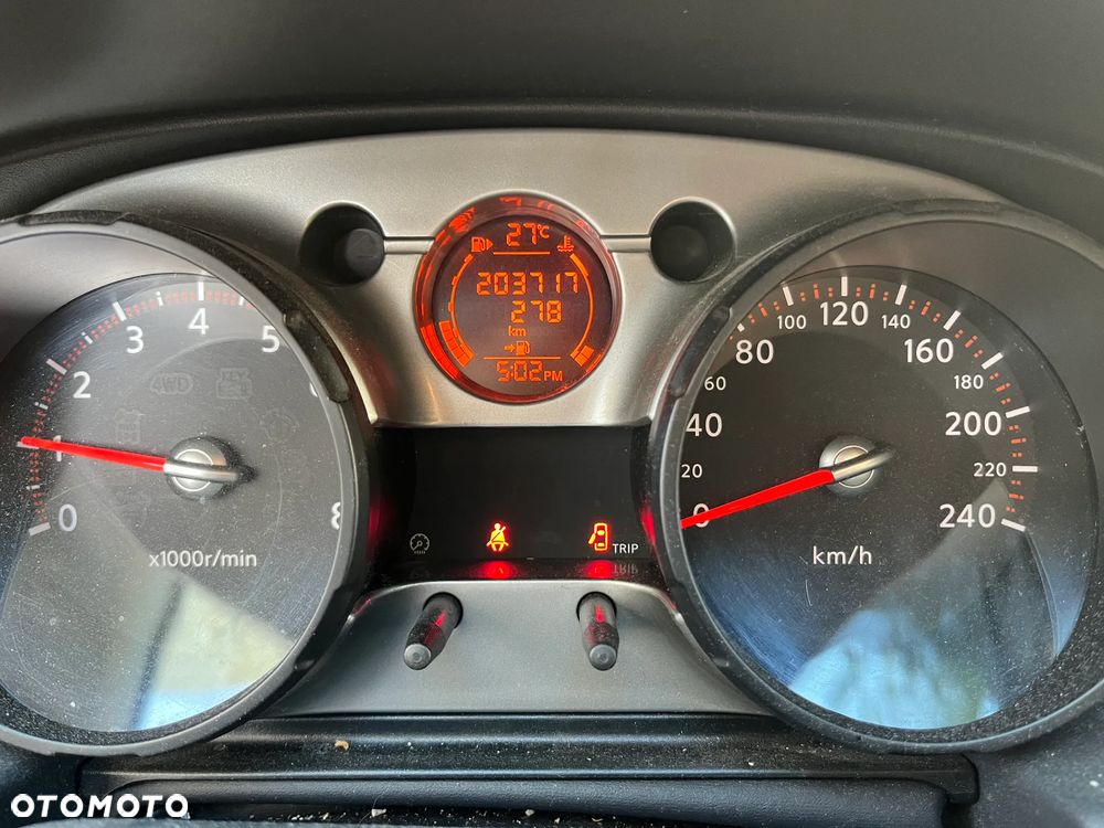 Nissan Qashqai 1.6 Visia - 13