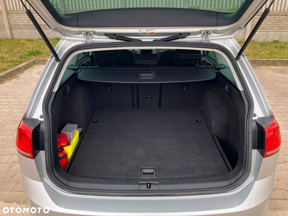 Volkswagen Golf 2.0 TDI BlueMotion Technology Lounge - 14