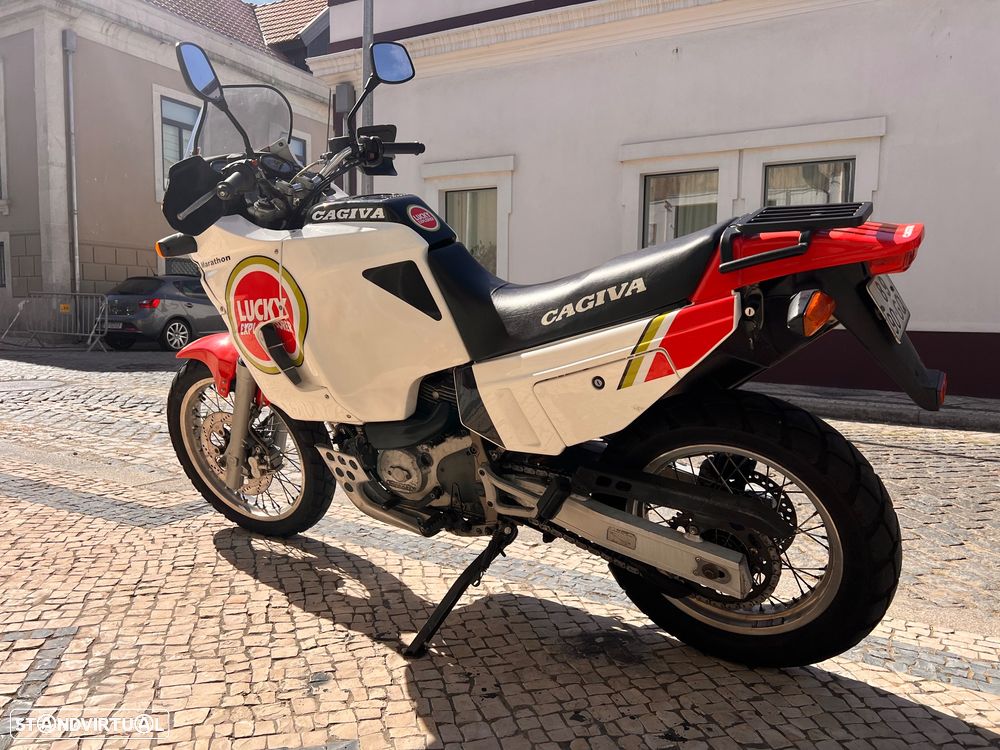 Cagiva 750 Elefant - 3