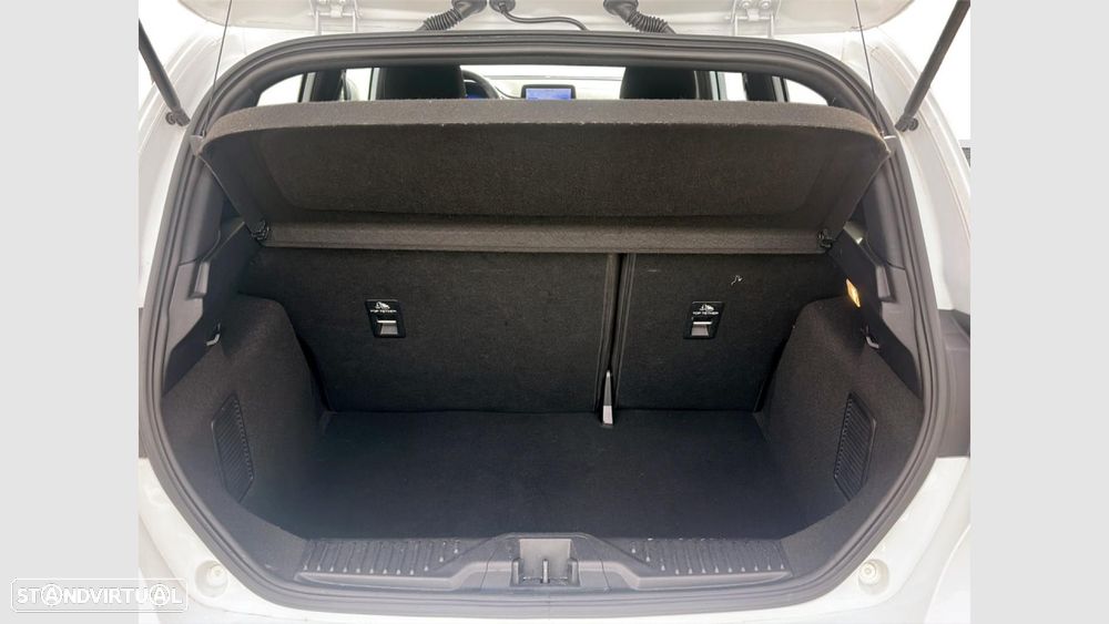 Ford Fiesta 1.0 EcoBoost ST-Line X - 16