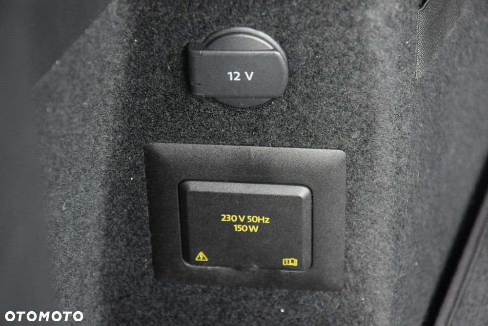 Volkswagen Touran - 18