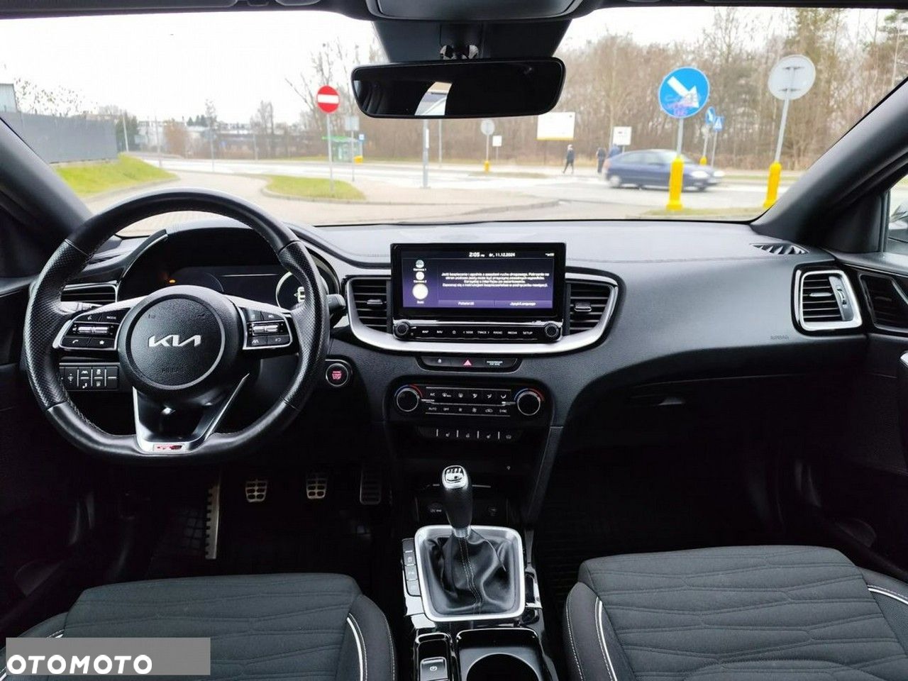 Kia ProCeed - 13