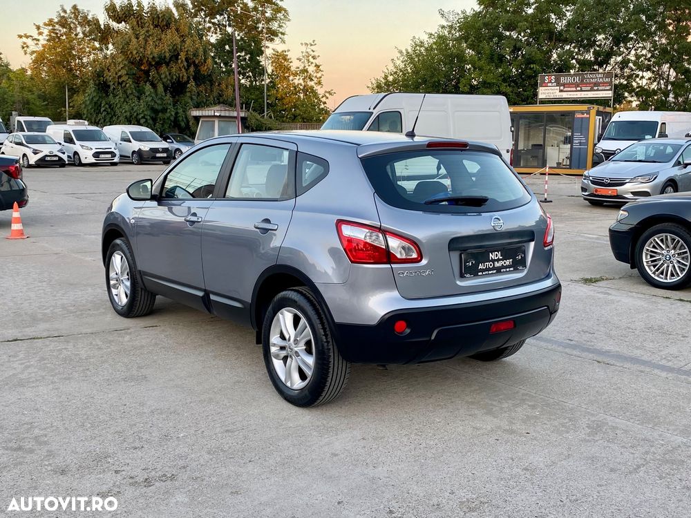 Nissan Qashqai - 11