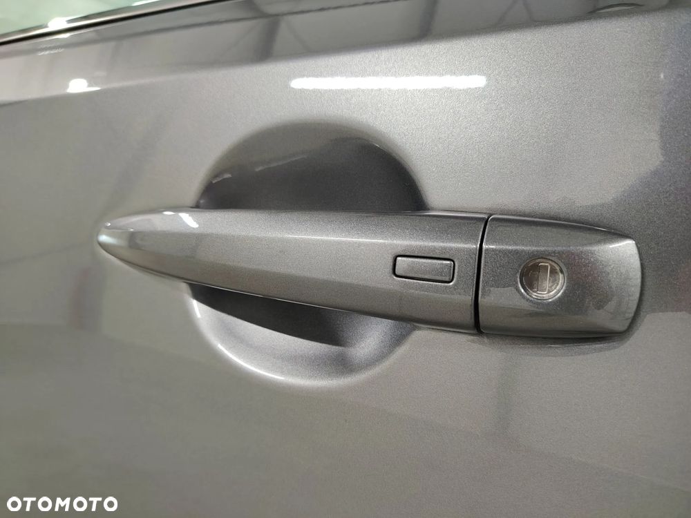 Nissan Qashqai 1.3 DIG-T MHEV N-Connecta - 36