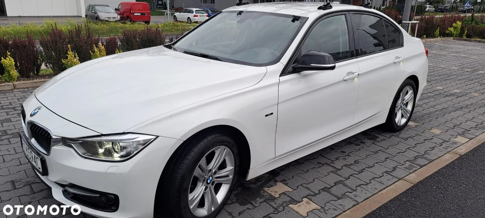 BMW Seria 3 318d Sport Line - 10
