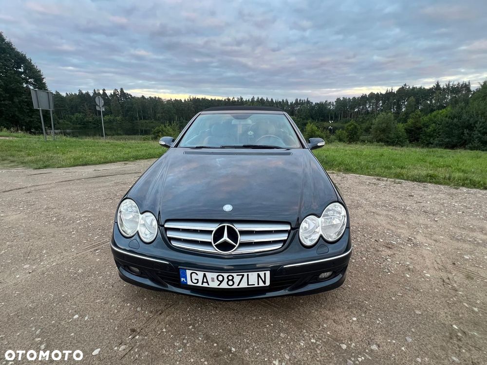 Mercedes-Benz CLK - 13