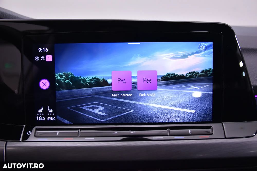 Volkswagen Golf - 22