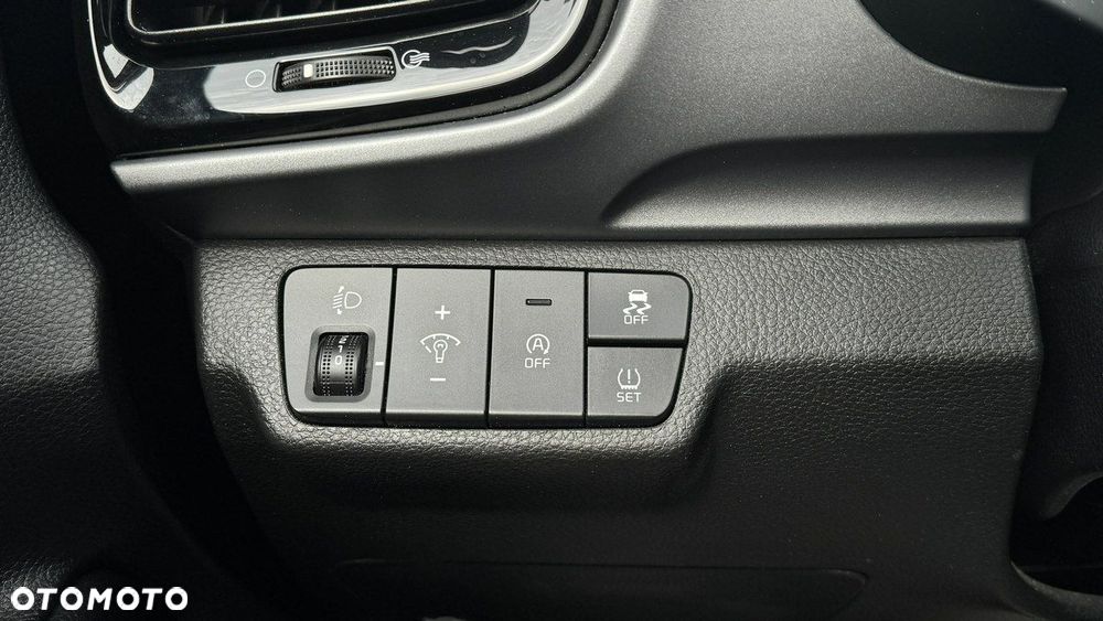 Kia Stonic - 29