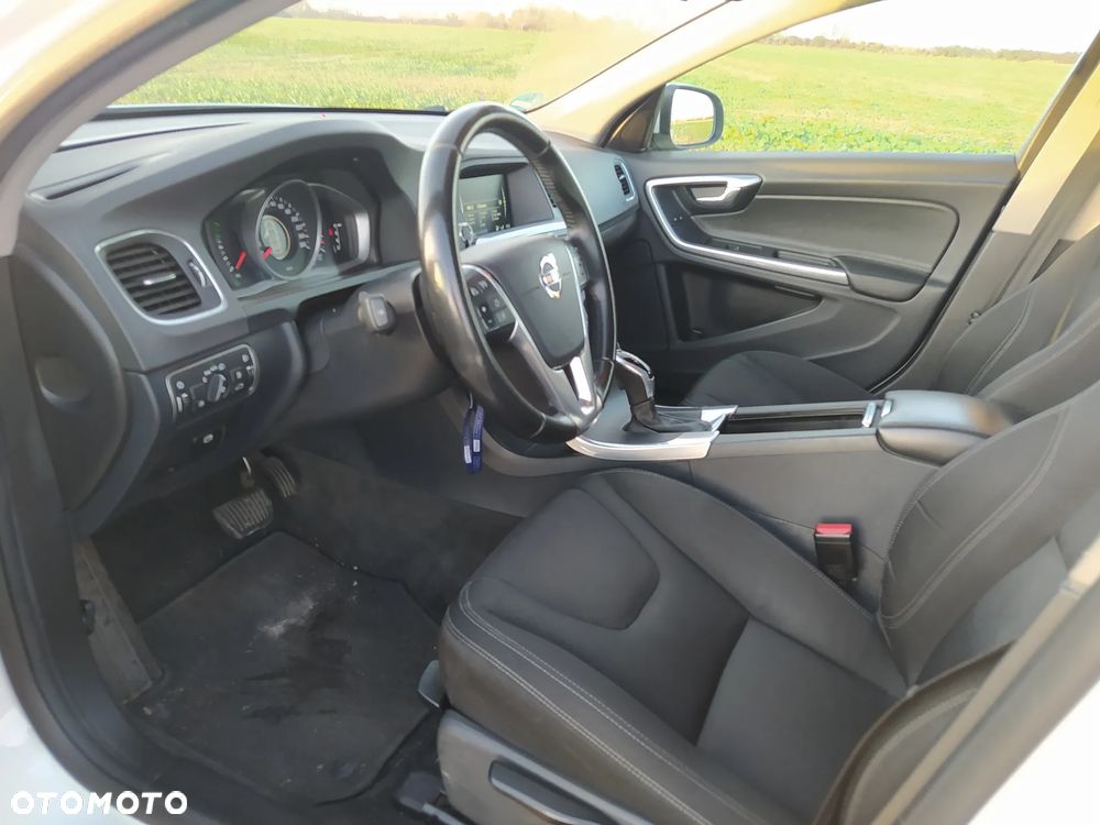 Volvo V60 - 6