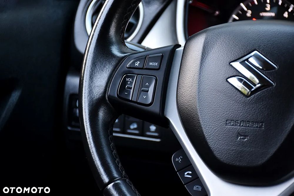 Suzuki Vitara 1.6 DDiS (4x4) Allgrip Comfort+ - 21