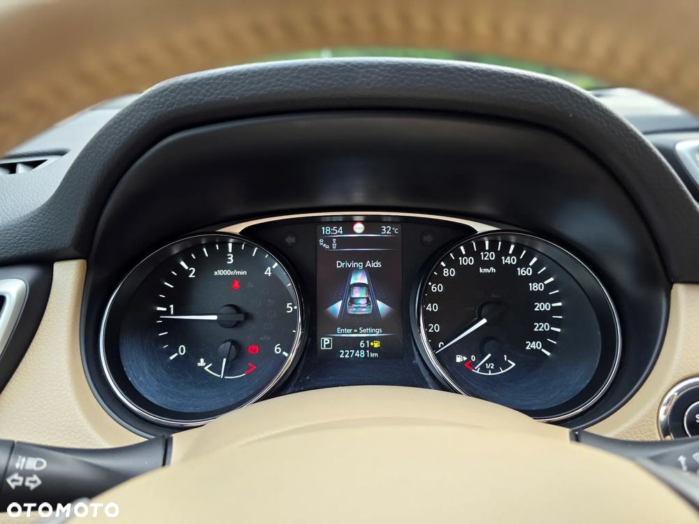 Nissan X-Trail 2.0 dCi ALL-MODE 4x4i Xtronic Tekna - 26