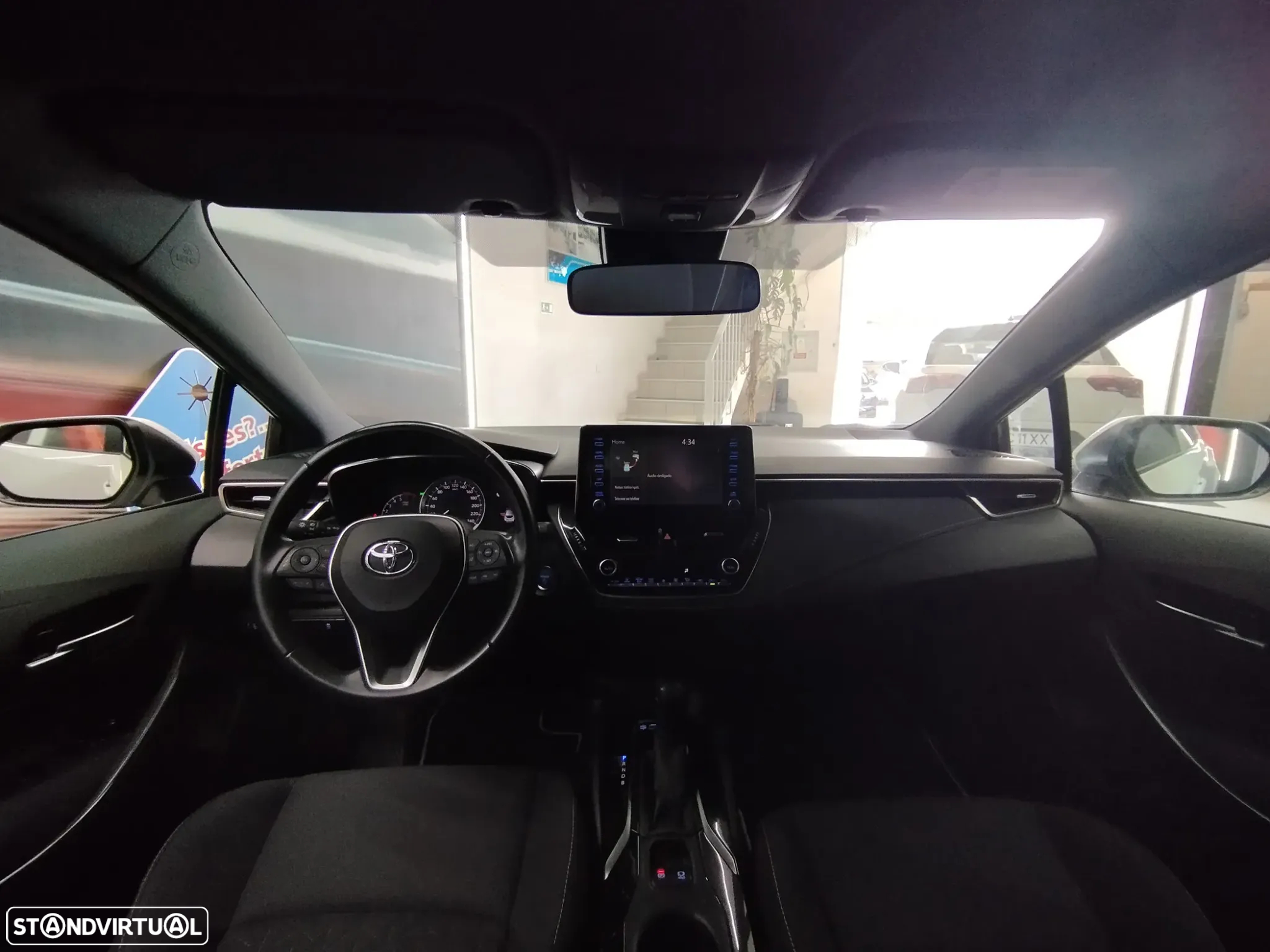 Toyota Corolla 1.8 Hybrid Comfort - 15