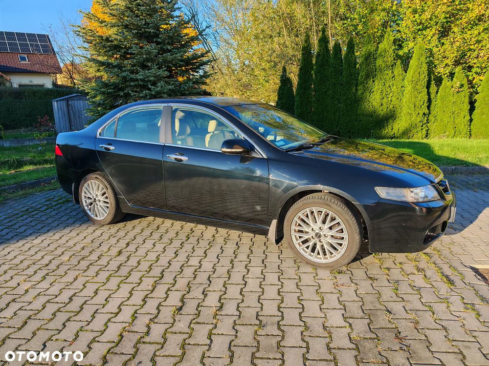 Honda Accord 2.4 Executive - 9