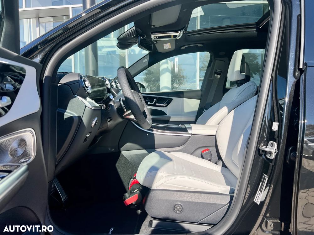 Mercedes-Benz GLC 300 e 4MATIC - 12