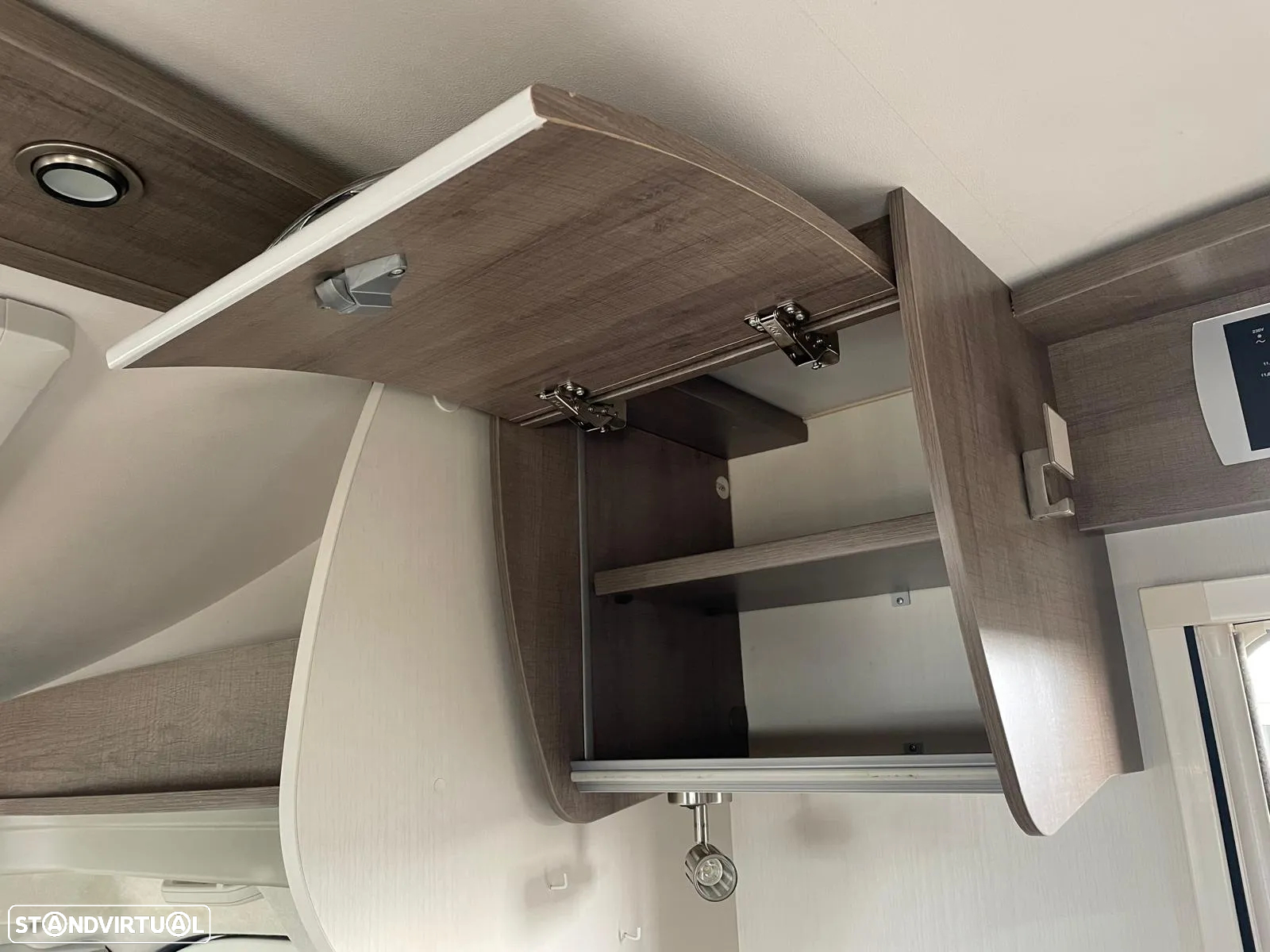 Bavaria T 700 Style Cama Central -Autocaravana - 24