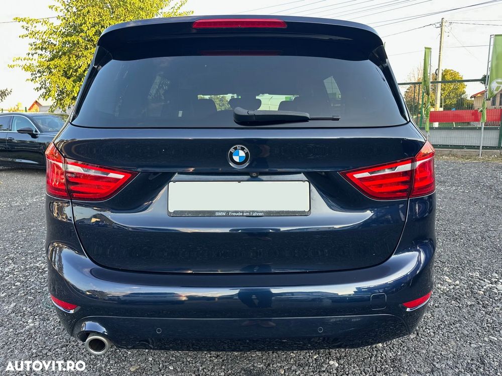 BMW Seria 2 216i Advantage - 5