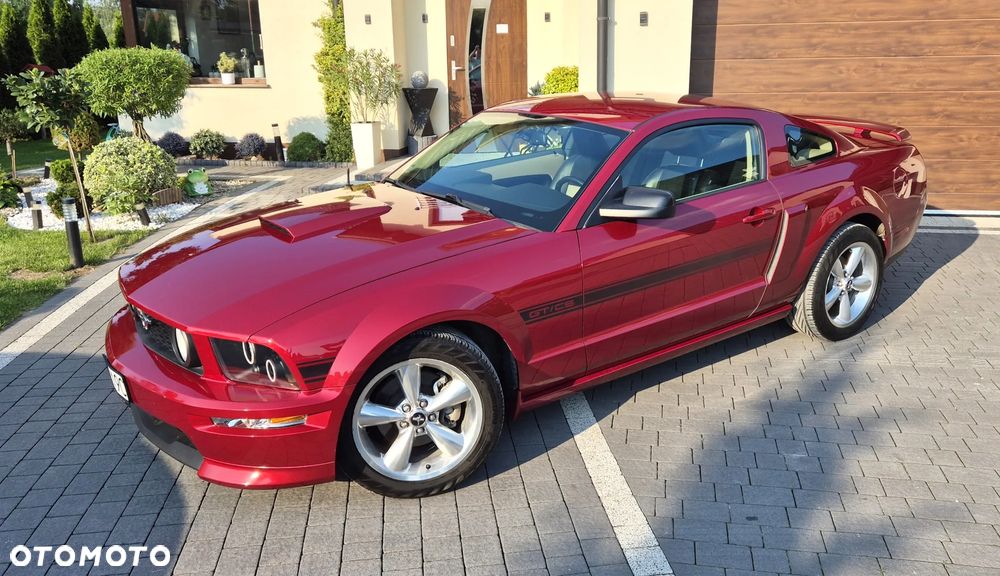 Ford Mustang 4.6 V8 GT - 34