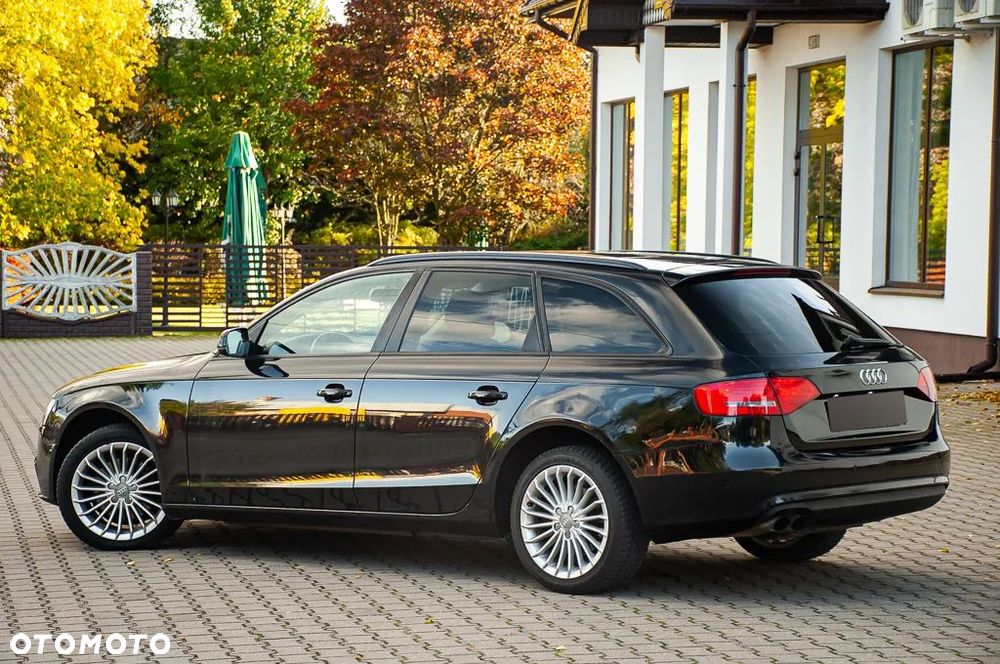 Audi A4 Avant 2.0 TDI DPF Ambition - 6