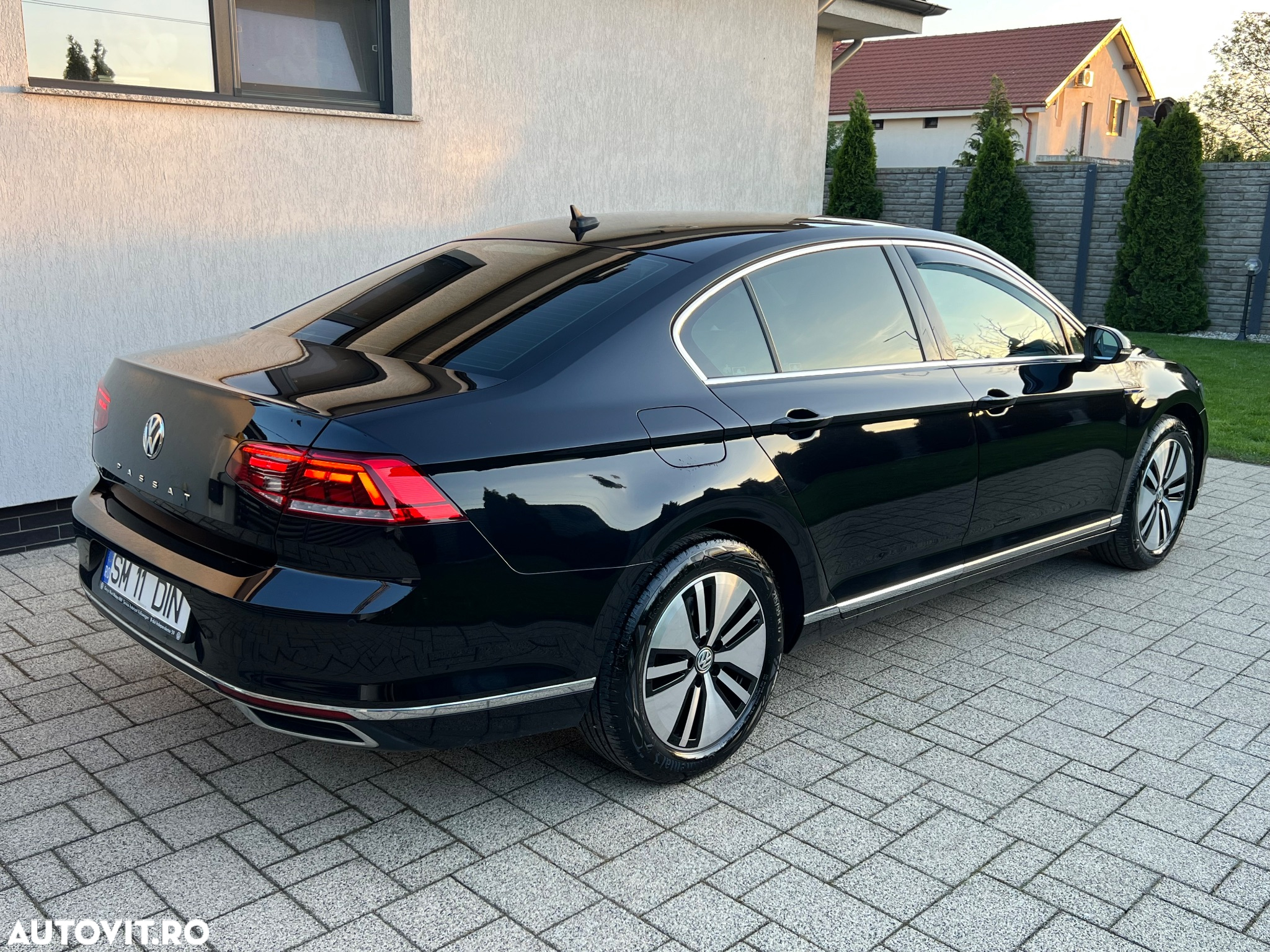 Volkswagen Passat 1.5 TSI DSG PHEV Elegance - 23