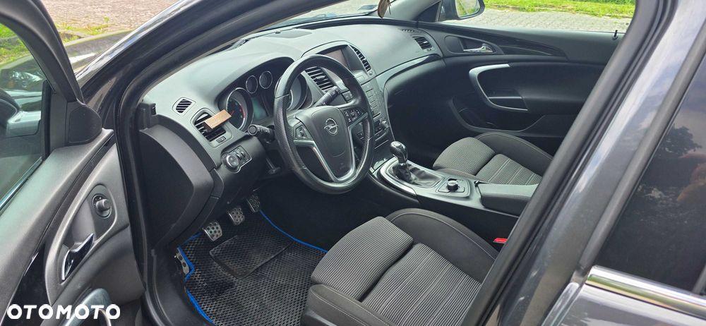 Opel Insignia - 4
