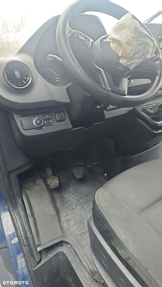 Mercedes-Benz Sprinter - 9