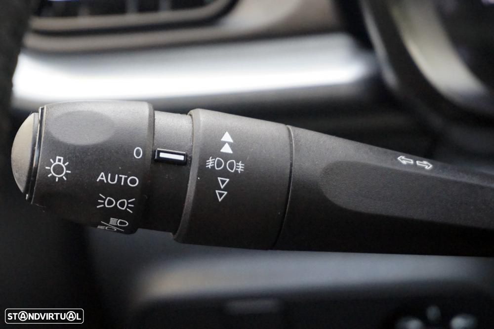 Citroën C3 1.2 PureTech Shine - 13