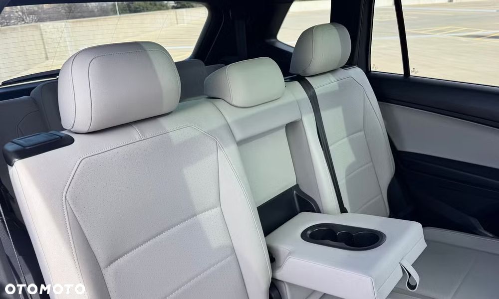 Volkswagen Tiguan - 14