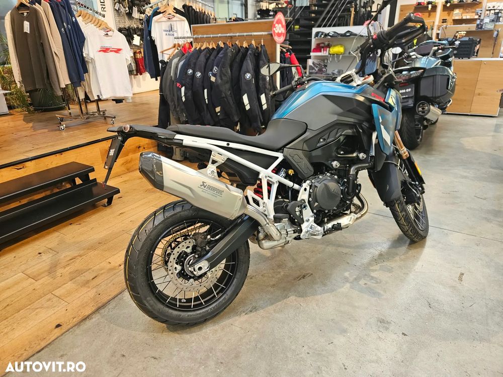 BMW F 900 GS - 2