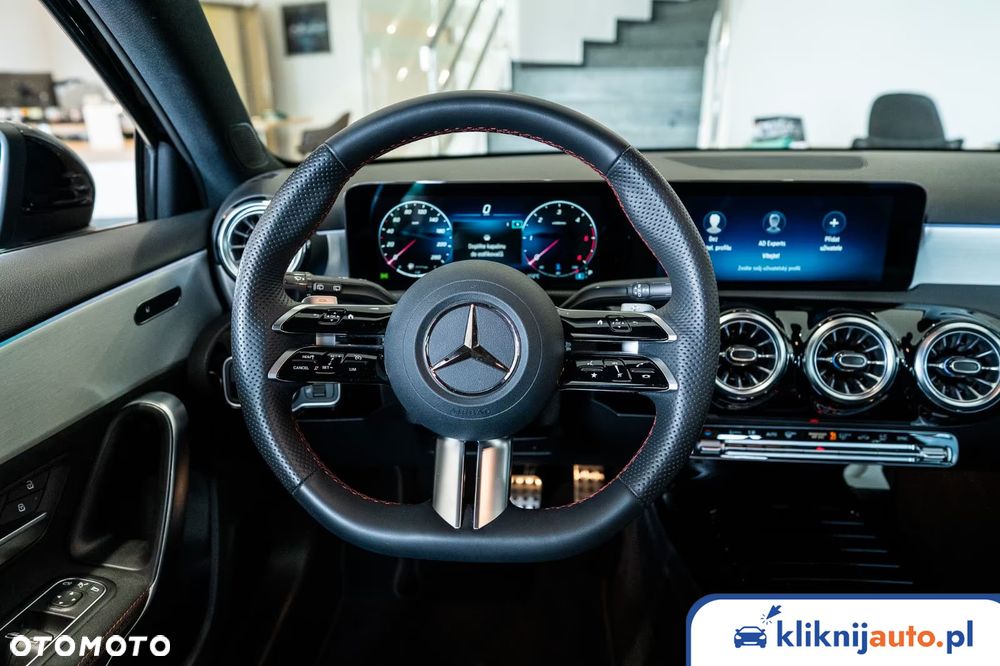 Mercedes-Benz Klasa A 200 AMG Line 7G-DCT - 8