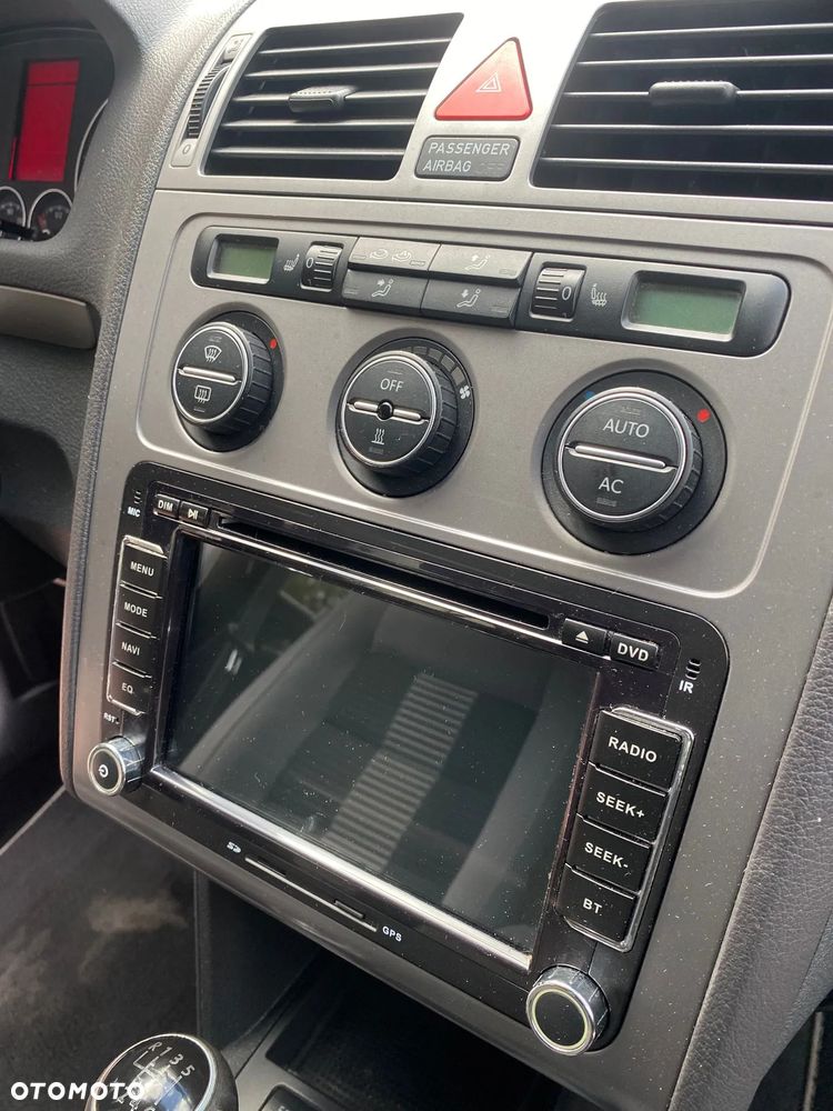 Volkswagen Touran 1.4 TSI United - 12