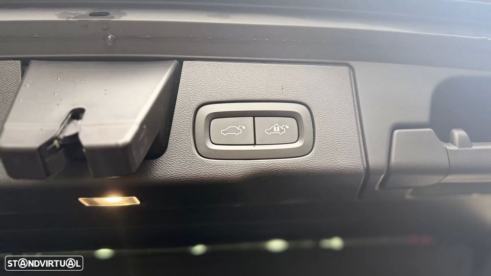 Volvo XC 60 2.0 T8 PHEV Polestar Engineered AWD - 10